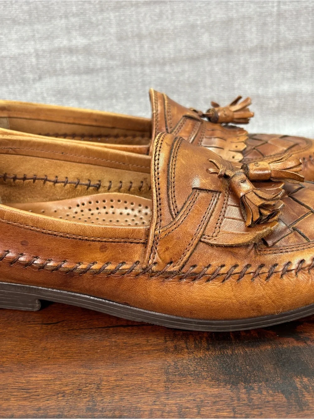 Giorgio Brutini Traveller Tan Leather Tassel Loafers 9 Slip on Boat Yacht Shoe